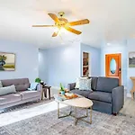 Wooded Hills Mountain Home With Hot Tub, Jacuzzi, Game Room, Pool Table